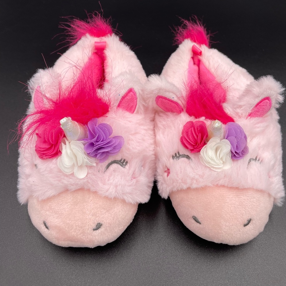 Wonder nation 7-8 girls unicorn slippers - Picture 1 of 6